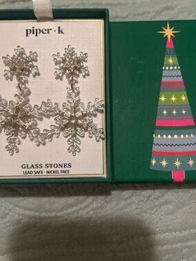 piper.k Silver Snowflake Drop Earrings